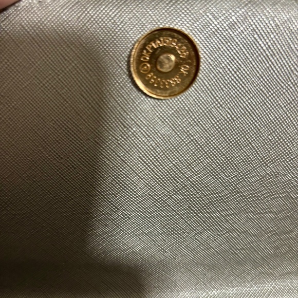 Silver 3 way purse - Picture 4 of 8